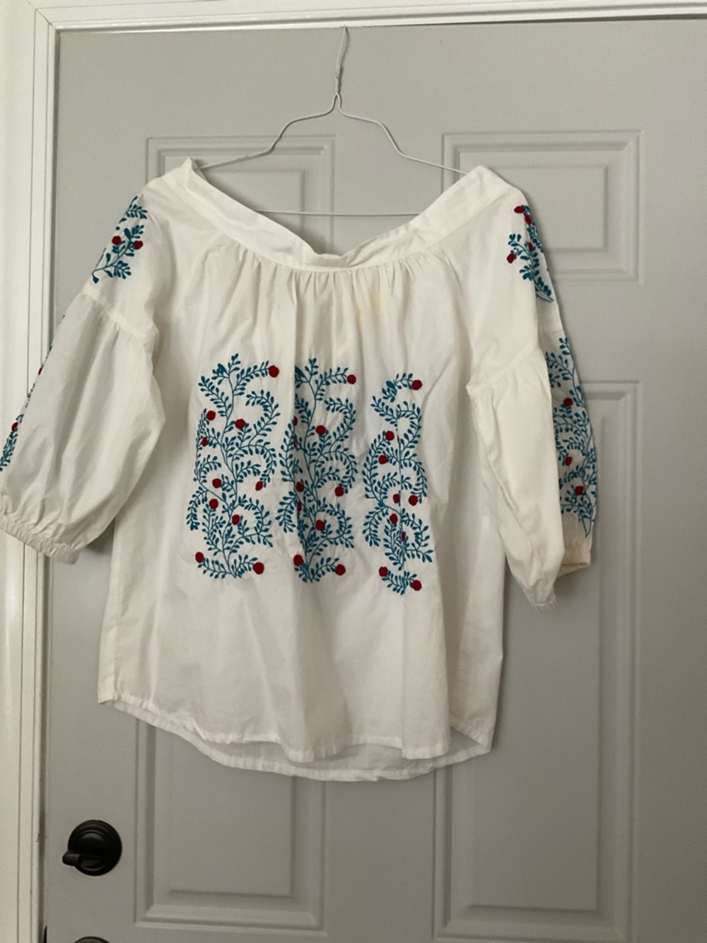 Roller Rabbit White Blouse with Blue & Red Embroidery
